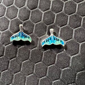 Whale Tail Stud Earrings Blue and Aqua 18K White Gold Plated